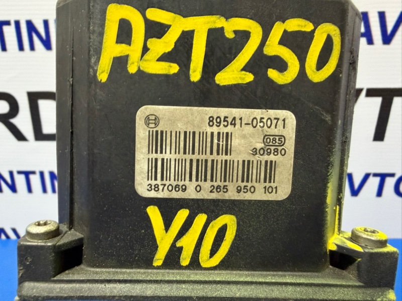 Блок abs Avensis AZT250 1AZ