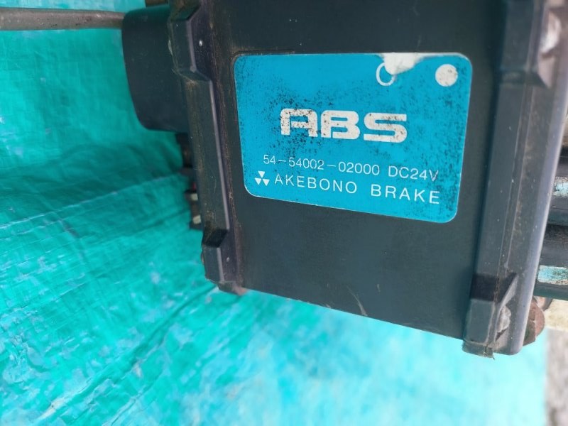 Модулятор ABS гидравлический Elf NKS71 4HG1 Модулятор ABS гидравлический Elf NKS71 4HG1