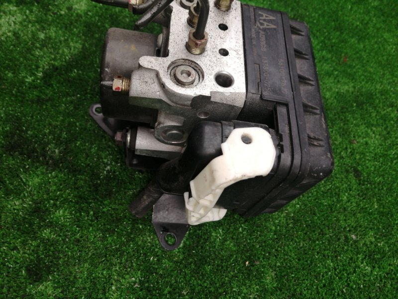 Блок abs Jimny 2005 JB23W K6A