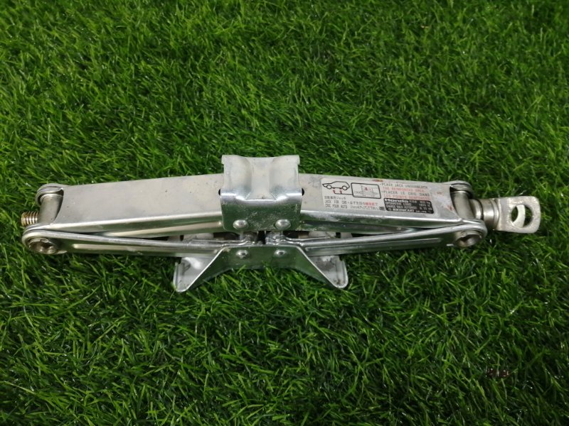 Домкрат Fit 2005 GD3 L15A