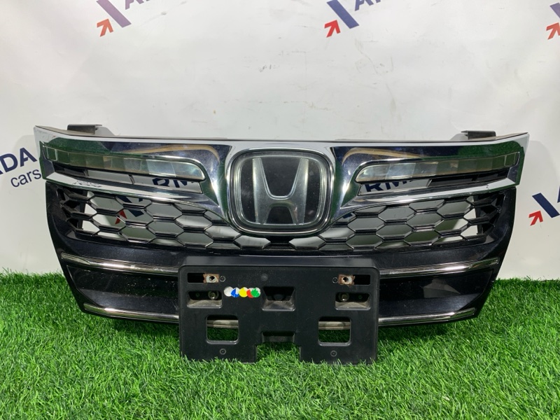Решетка радиатора HONDA ACCORD 2014 CR6 LFA 71121-T3V-J01 контрактная