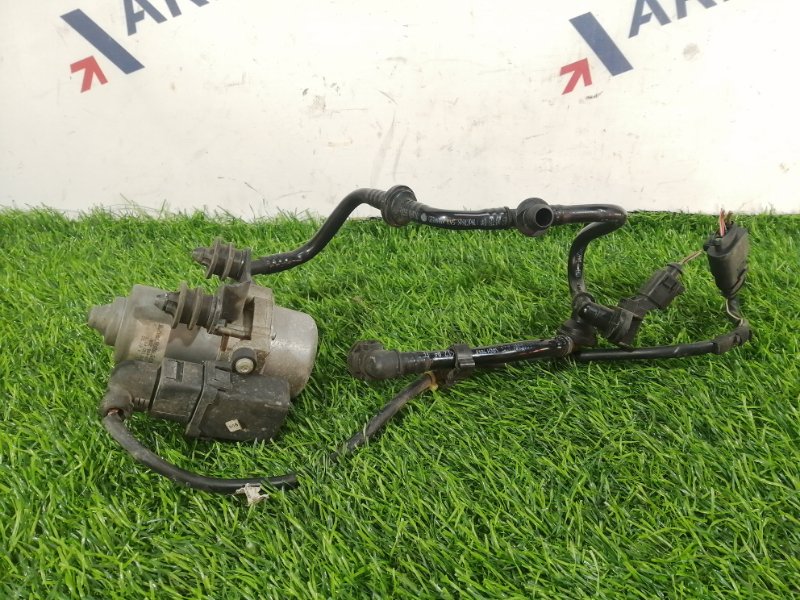 Насос вакуумный Golf 2010 1KCAX CAXA Насос вакуумный Golf 2010 1KCAX CAXA