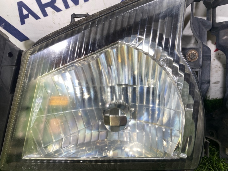 Фара передняя Elf 2005 LKR81 4HL1