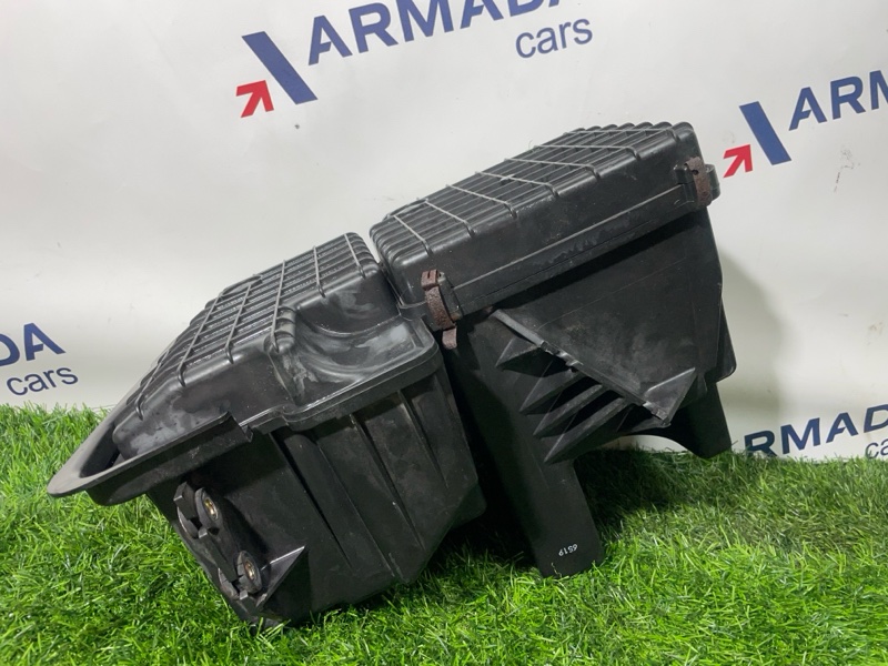 Корпус воздушного фильтра Elf 2005 LKR81 4HL1