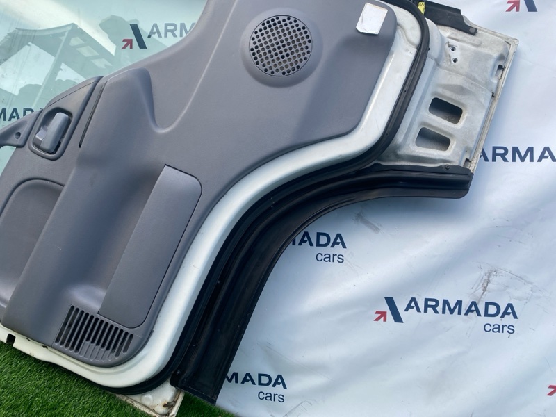 Дверь передняя левая Elf 2005 LKR81 4HL1 Дверь передняя левая Elf 2005 LKR81 4HL1