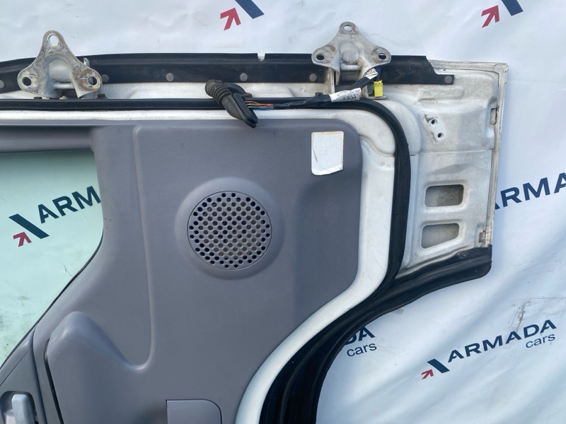 Дверь передняя левая Elf 2005 LKR81 4HL1 Дверь передняя левая Elf 2005 LKR81 4HL1