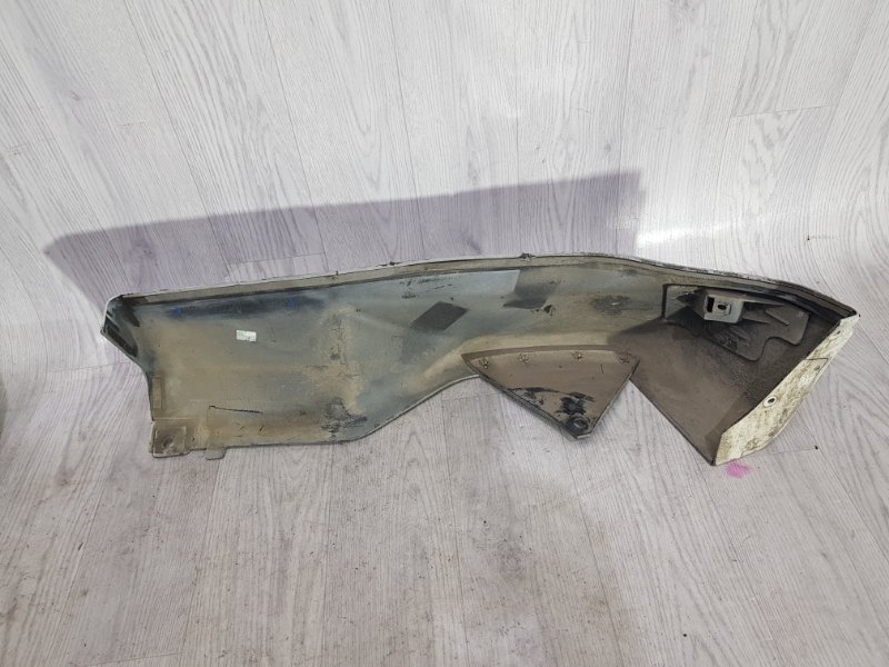 Клык бампера задний CUBE Z12