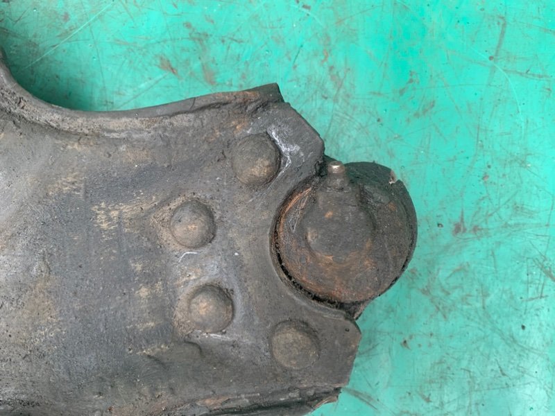 Рычаг передний правый ASTRO 1996 CL11006 VORTEC L35