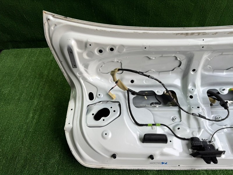 Крышка багажника GS450H GWL10