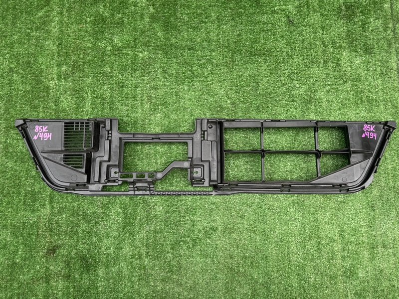 Решетка бамперная WAKE LA700S