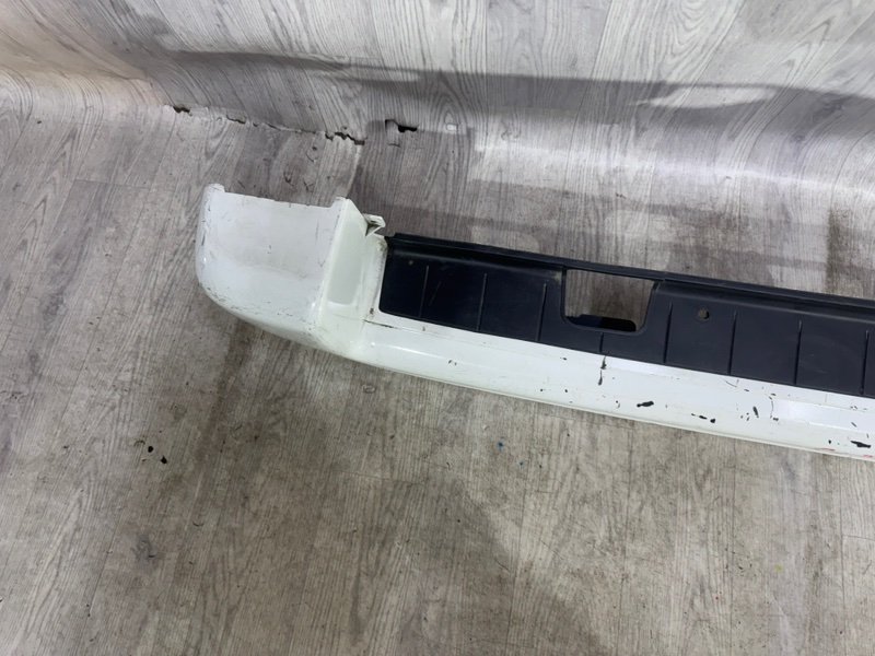 Бампер задний для MAZDA BONGO SK82V, S24A-50221, S24A-50221 12 ракурс Бампер задний для MAZDA BONGO SK82V, S24A-50221, S24A-50221 12 ракурс
