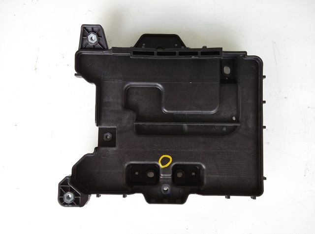 Кронштейн крепления аккумулятора HYUNDAI SOLARIS (2011-2014) 371501R360 новая