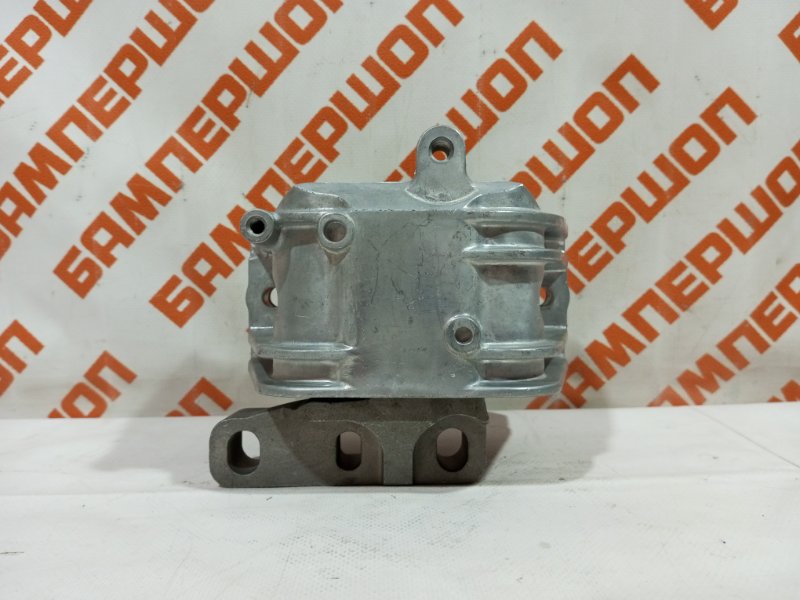 Опора двигателя GOLF VI 09-