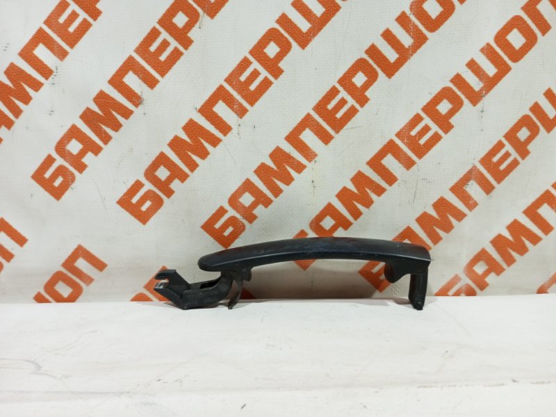Ручка двери VOLKSWAGEN 3B0837207 новая