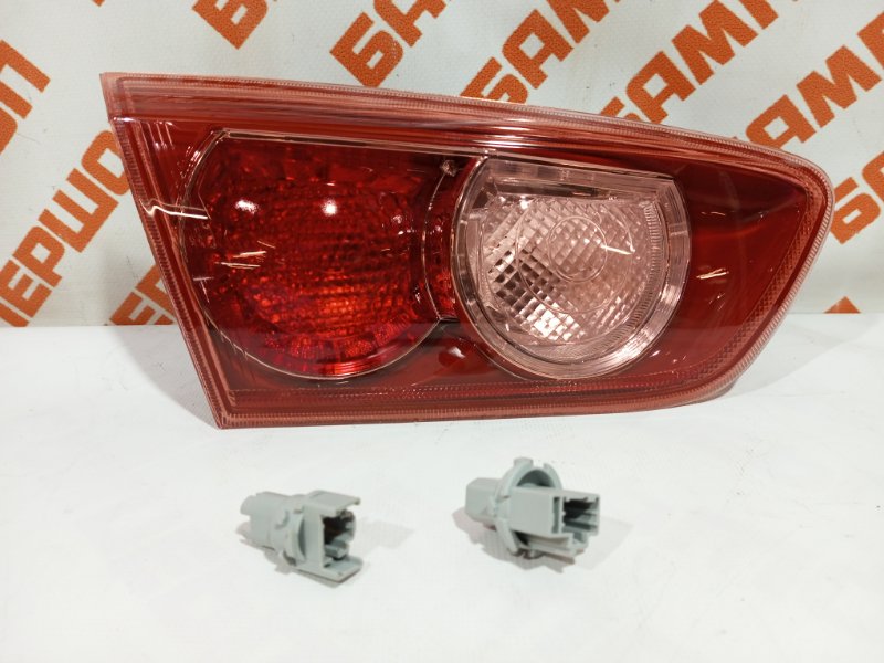Фонарь MITSUBISHI LANCER X (07-) 8330A111 новая