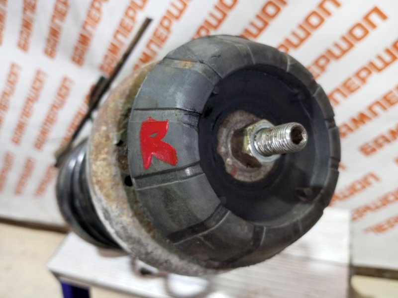 Амортизатор передний передний правый SUZUKI SX4 1