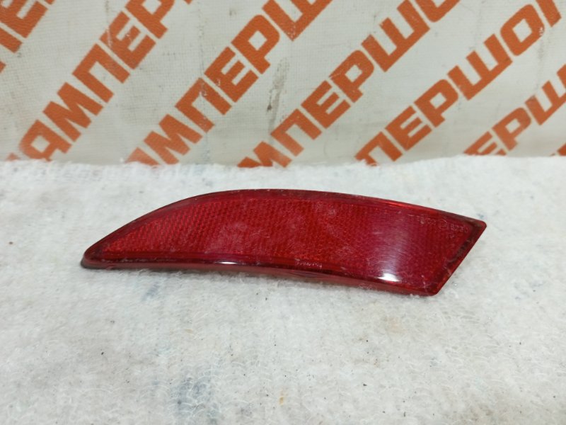 Запчасть отражатель заднего бампера задний левый FORD FOCUS 3 (2011-2015) 2011 хетчбек 1.6 1706807 Б/У Отражатель заднего бампера задний левый FORD FOCUS 3 (2011-2015) 2011 хетчбек 1.6 1706807 Б/У