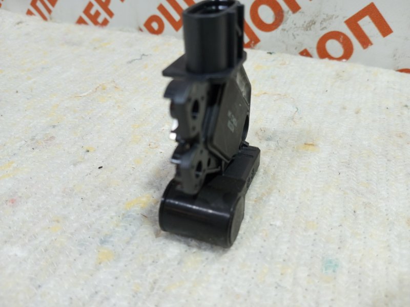 Регулятор напряжения генератора HYUNDAI