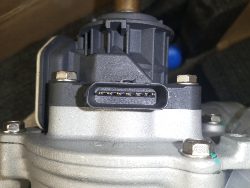 Рулевая рейка (электрорейка)