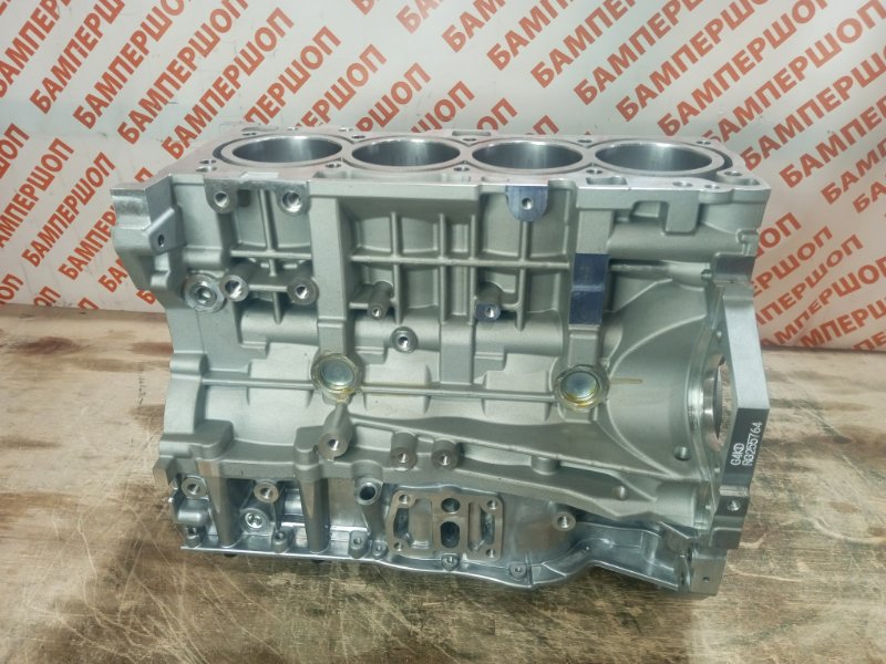 Блок цилиндров G4KD 221TM2GA01A новая