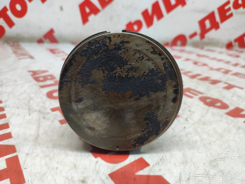 Поршень шатун Maxima A33 VQ30 DE