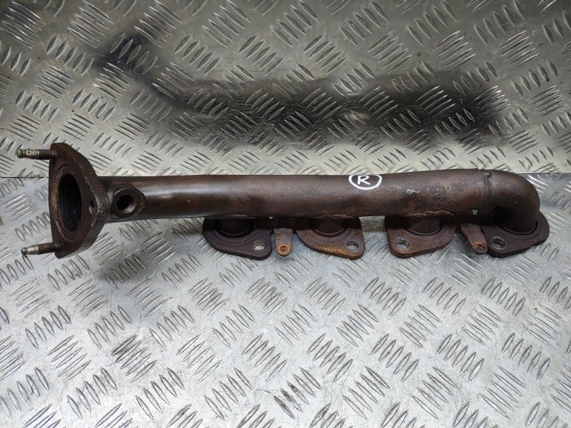 Запчасть коллектор выпускной Lexus GX470 2009 2UZFE 17104-50120 контрактная Коллектор выпускной Lexus GX470 2009 2UZFE 17104-50120 контрактная