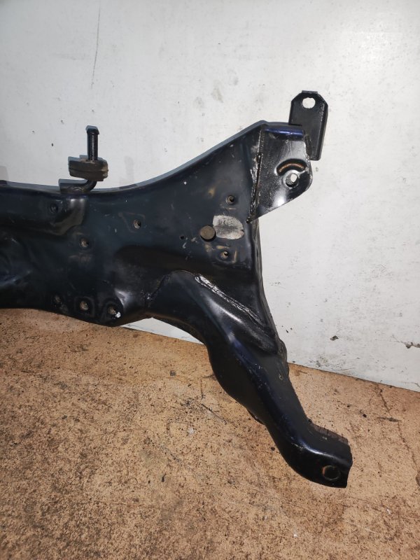 Подрамник Mitsubishi Lancer 9 4G18