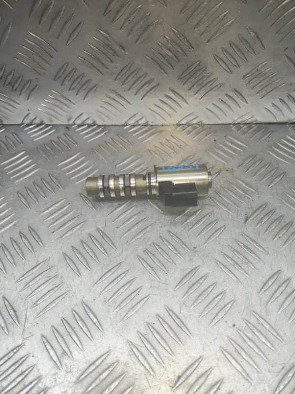 Клапан VVT-i Nissan X-Trail T30 QR25DE 237966N201 контрактная