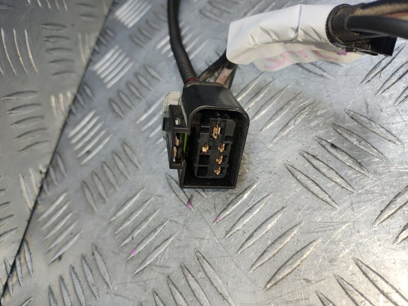 Проводка форсунок BMW 2series F45 B47C20A