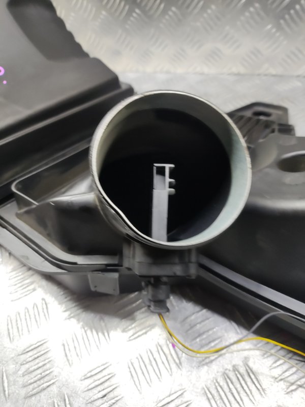 Корпус воздушного фильтра 3series F30 N20B20B Корпус воздушного фильтра 3series F30 N20B20B