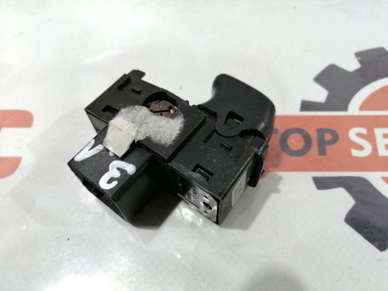 Кнопка стеклоподъемника задняя левая XC90 2004 C91 B6294T