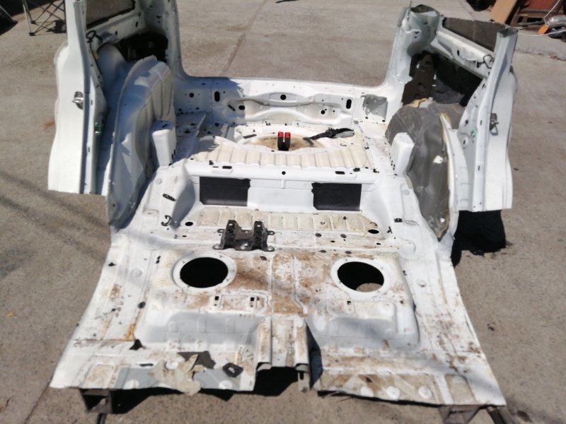 Rear cut Q7 2006 WAUZZZ4L27D045706