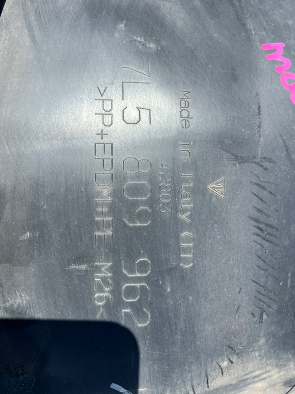 Nose cut Cayenne 2005 9PA M4850
