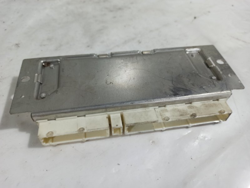 Базовый ЭБУ блок управления W211 E-Class 2002 - 2009 Седан 1.8i