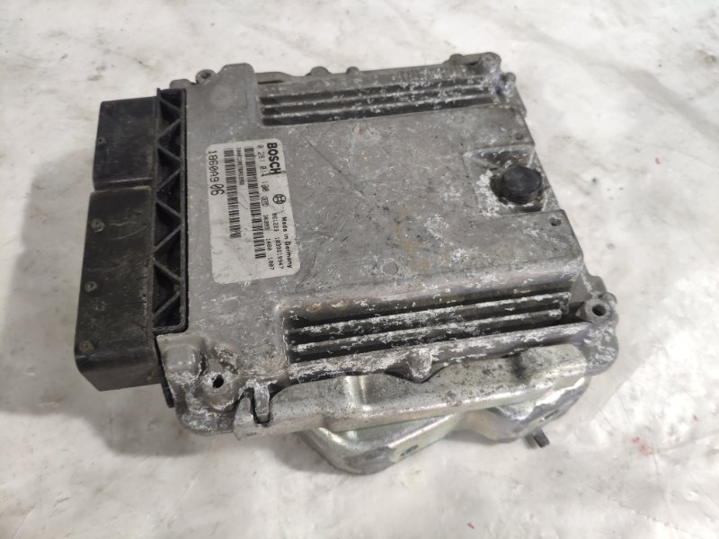 Блок управления ДВС ЭБУ Outlander XL CW 2006-2012 CW Блок управления ДВС ЭБУ Outlander XL CW 2006-2012 CW