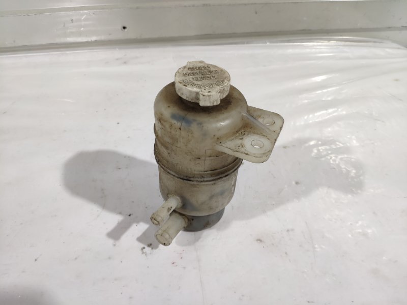 Бачок ГУР Mitsubishi Lancer 9 CS 4G131.3 Бачок ГУР Mitsubishi Lancer 9 CS 4G131.3