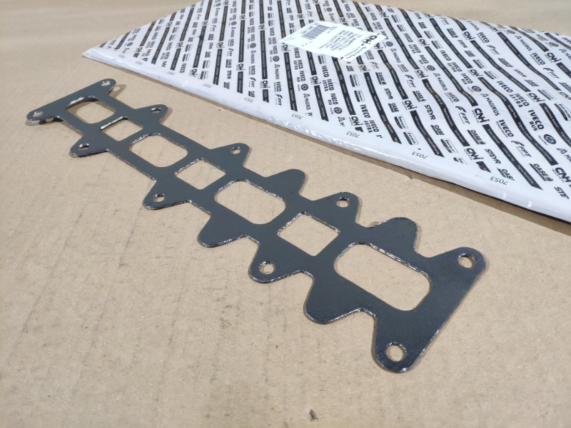 Прокладка выпускного коллектора Ducato / Daily / Patriot 2002 - наст. время 244 / 250 2.3 JTD Прокладка выпускного коллектора Ducato / Daily / Patriot 2002 - наст. время 244 / 250 2.3 JTD