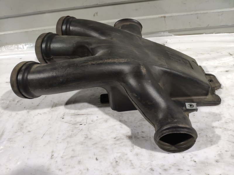 Воздуховод Iveco Daily 4 2.3 HDI