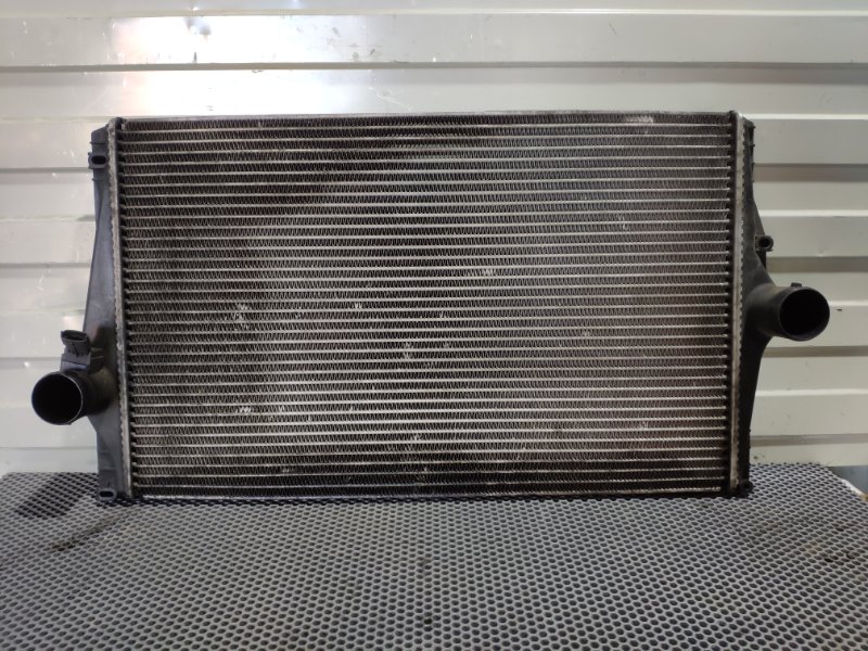 Запчасть интеркулер Volvo XC90 2000-2007 257498627375 Б/У Интеркулер Volvo XC90 2000-2007 257498627375 Б/У