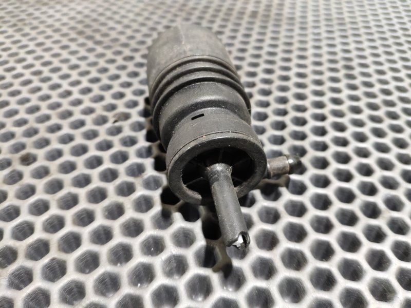 Насос бачка омывателя Lancer 9 CS