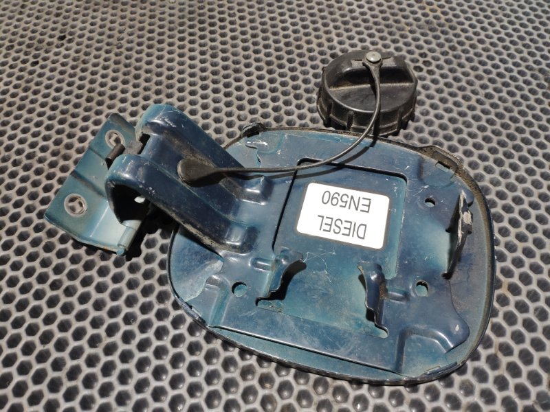 Лючок бензобака Outlander XL CW 2006-2012 2.0 TDI BSY Лючок бензобака Outlander XL CW 2006-2012 2.0 TDI BSY