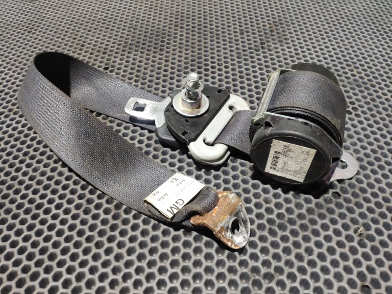 Ремень безопасности с пиропатроном задний Mitsubishi Outlander XL CW 2.0 TDI BSY