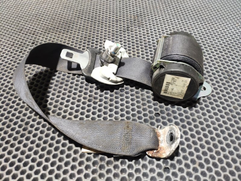 Ремень безопасности с пиропатроном задний Outlander XL CW 2006-2012 2.0 TDI BSY