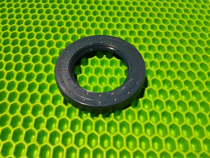 Сальник коленвала передний Fiat Ducato 2.3 JTD 504014155 новая