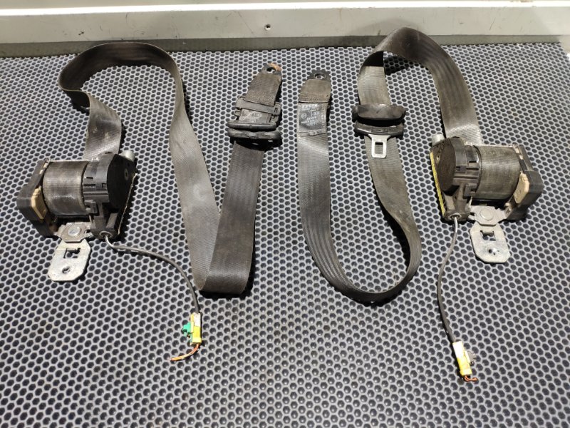 Ремень безопасности с пиропатроном IVECO Daily 4 2008 500327843 Б/У