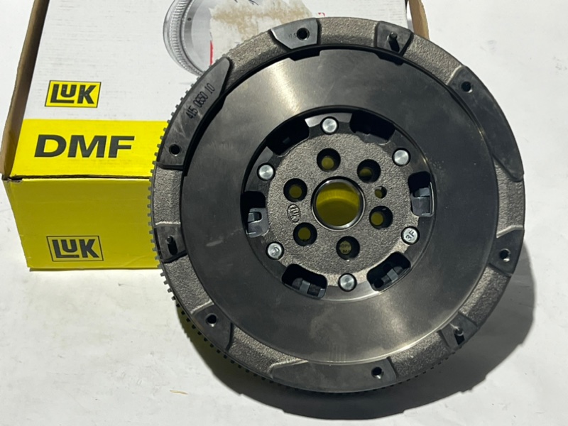 Маховик Astra J Meriva B Zafira C Insignia Mokka Corsa E Adam  Cruze Trax Tracker 2010 - наст. время 1.4 T Turbo A14NET A14NEL B14NET B14NEL B14NEH D14NET D14NEJ D14NEH