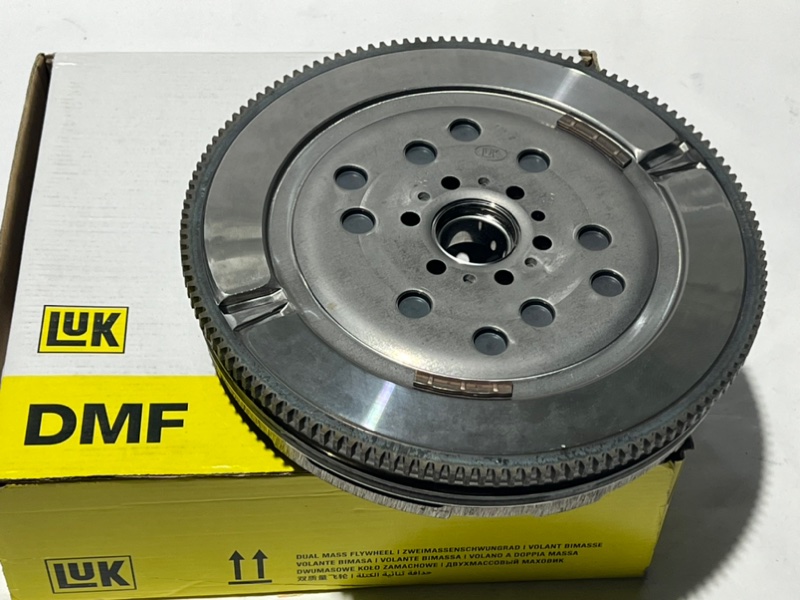 Маховик Astra J Meriva B Zafira C Insignia Mokka Corsa E Adam  Cruze Trax Tracker 2010 - наст. время 1.4 T Turbo A14NET A14NEL B14NET B14NEL B14NEH D14NET D14NEJ D14NEH