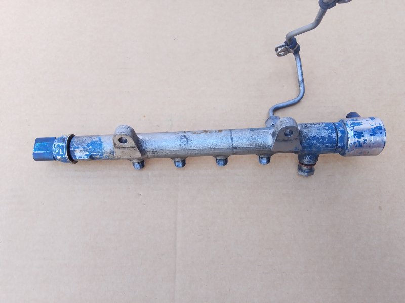 Топливная рампа с датчиком Mercedes-Benz Sprinter W906 2.2 CDI OM651 Топливная рампа с датчиком Mercedes-Benz Sprinter W906 2.2 CDI OM651