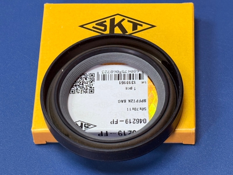 Сальник коленвала передний Daily 2002 - 3.0 HDI