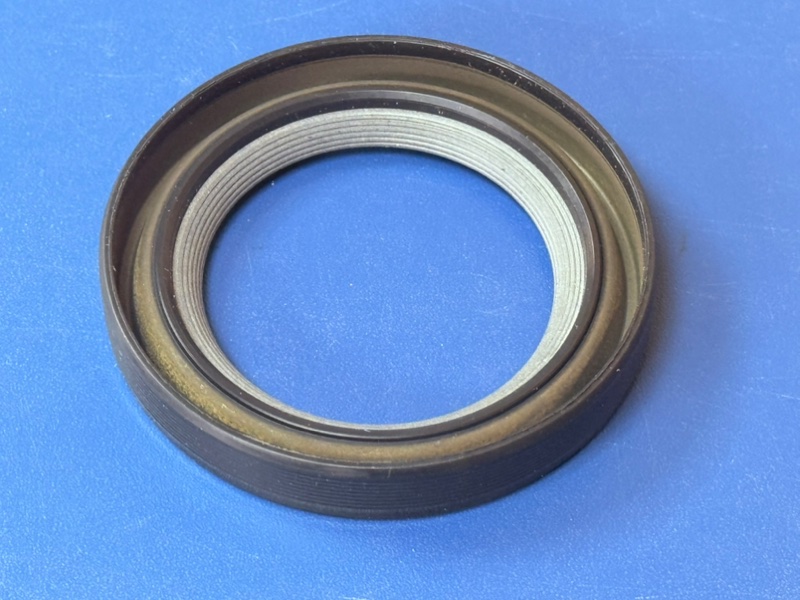 Сальник коленвала передний Daily 2002 - 3.0 HDI